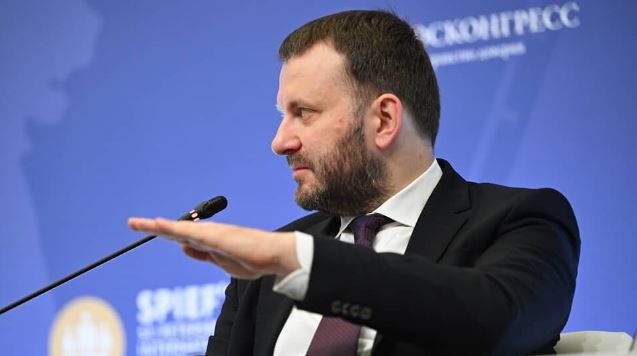 Орешкин обозначил, что нужно сделать для удержания населения в регионах