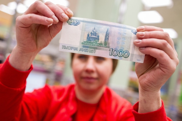 В Санкт-Петербурге сравнили рост зарплат с годовой инфляцией
